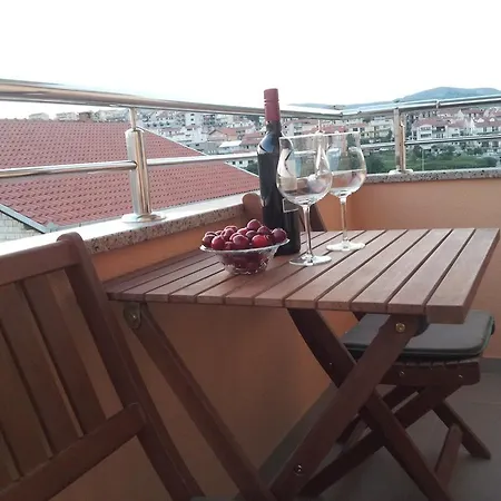 Adriatic - Stobrec Апартаменти