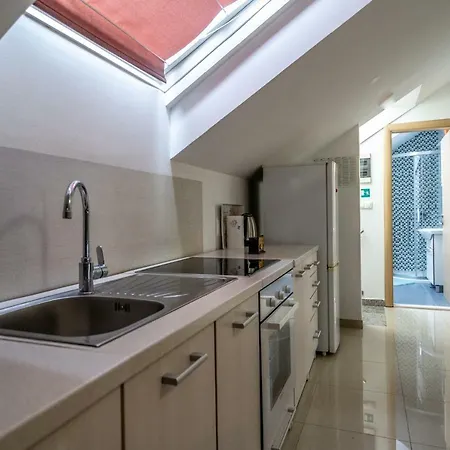 Апартаменти Adriatic - Stobrec